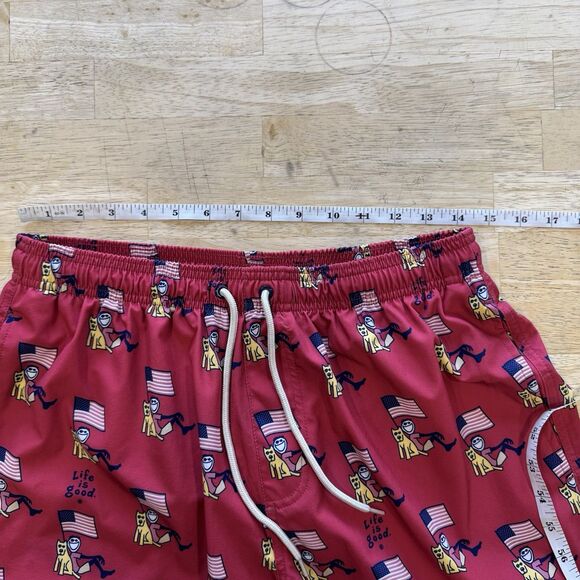 Life Is Good Swim Shorts Mens Med Red Lined 7" Trunks UPF 50 USA Patriotic Dog - Picture 8 of 12